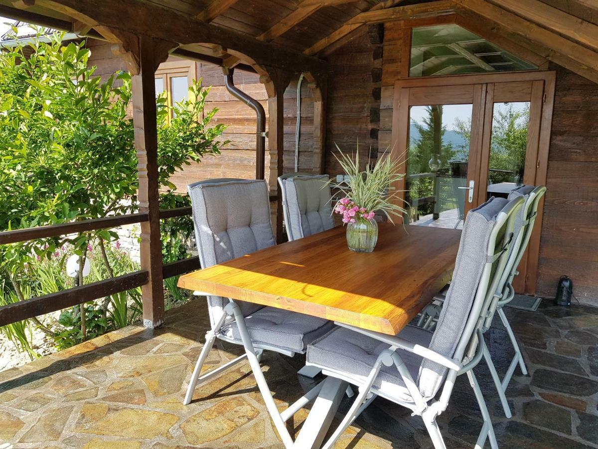 Ninga Rai Villa Poienile Izei Bagian luar foto